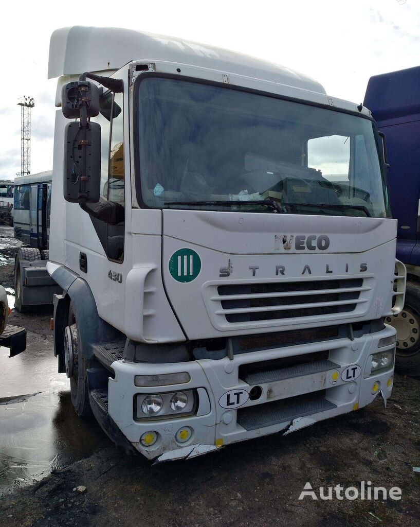 грузовик шасси IVECO Stralis430 по запчастям