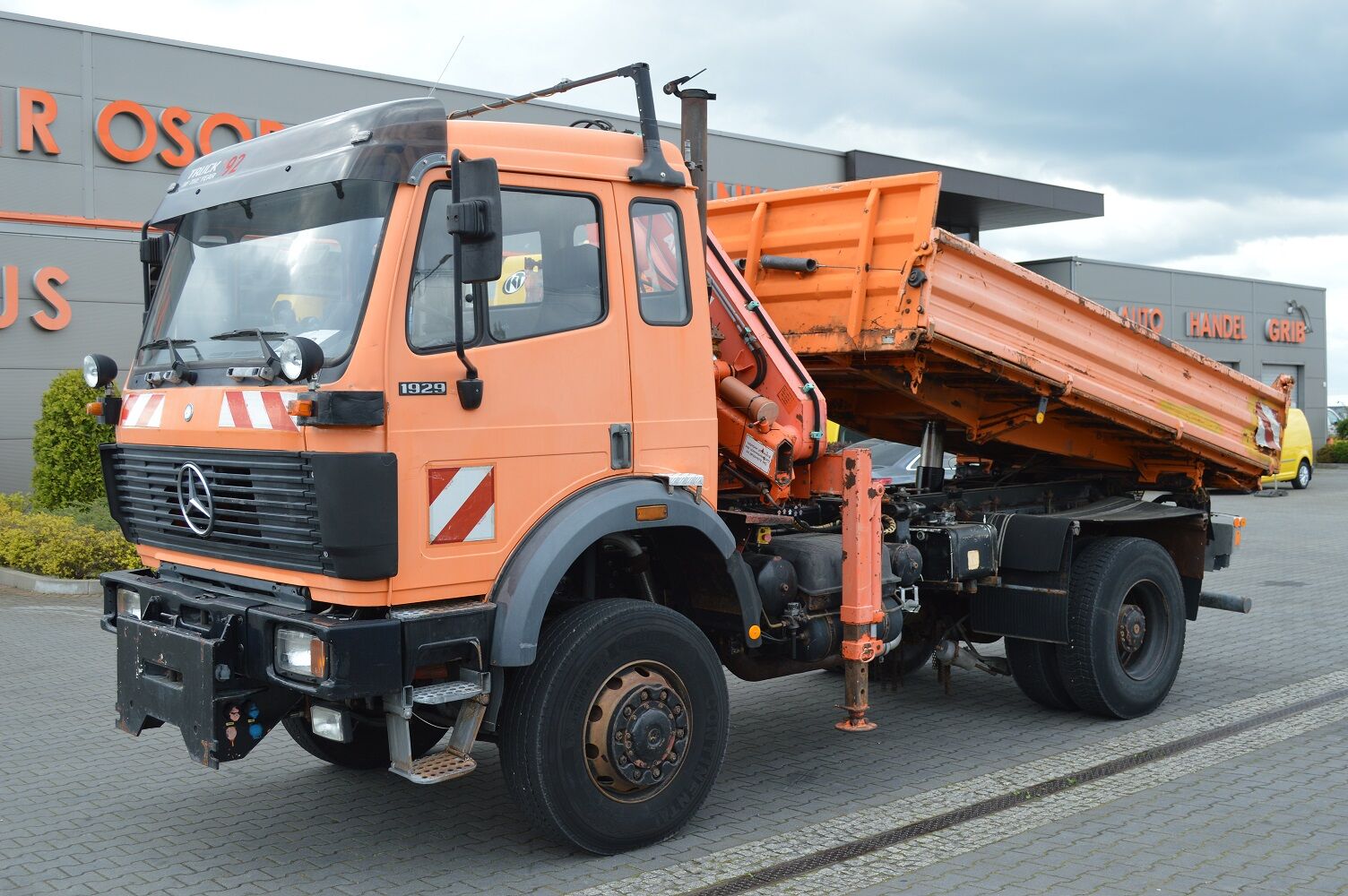 самосвал Mercedes-Benz SK 1929 WYWROTKA 4x4 HDS ATLAS 60.1