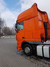 тягач DAF XF 105 460 / Retarder/ Standart /klimatyzacja