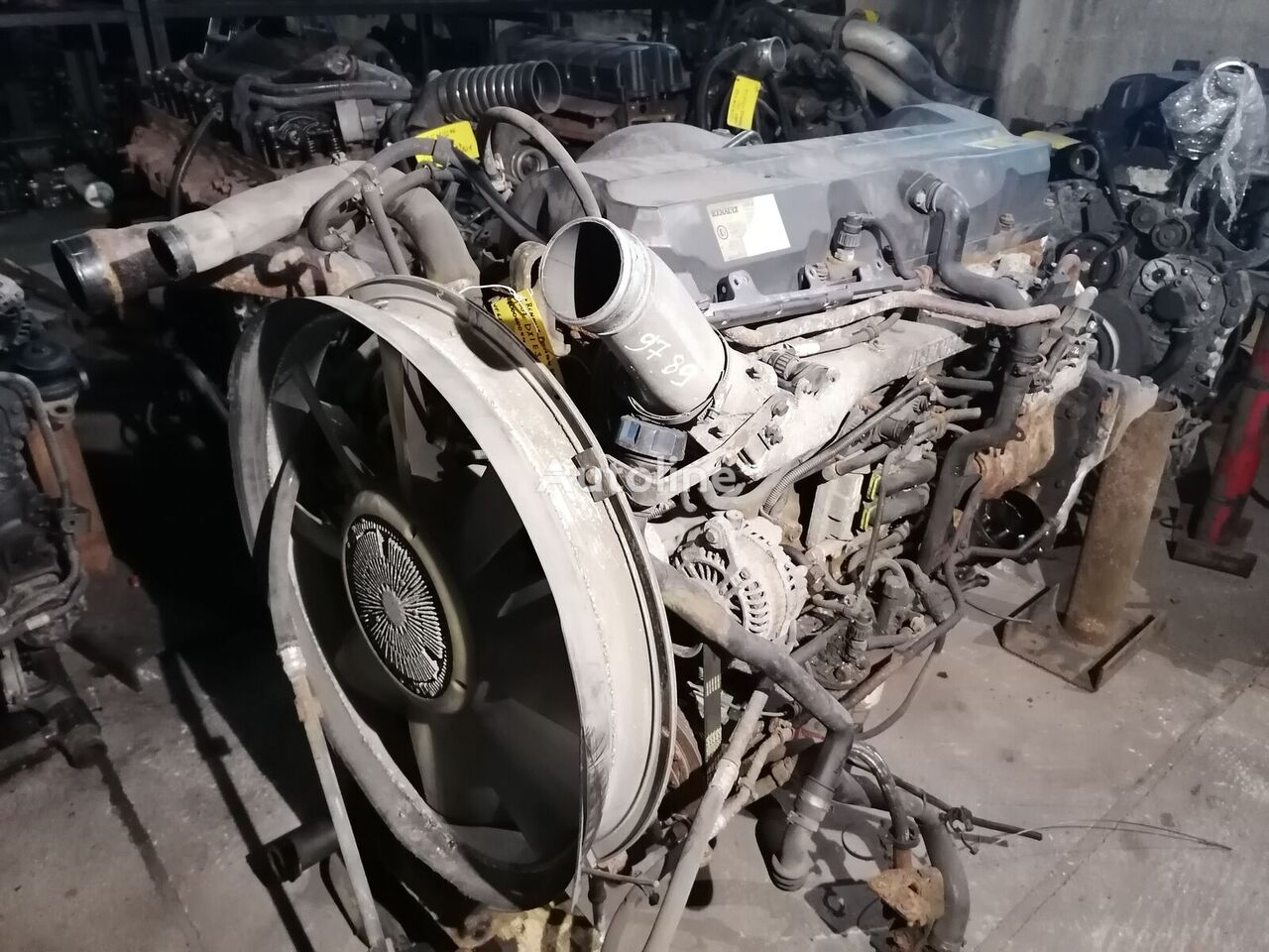 двигатель Renault dxi11 440ps 20703266 для тягача
